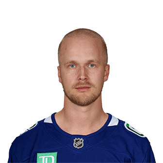 Elias Pettersson headshot