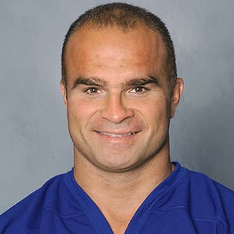 Tie Domi
